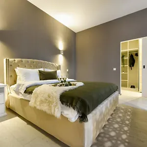  Apartament Centrally Located 1br Retreat Near Sala Palatului